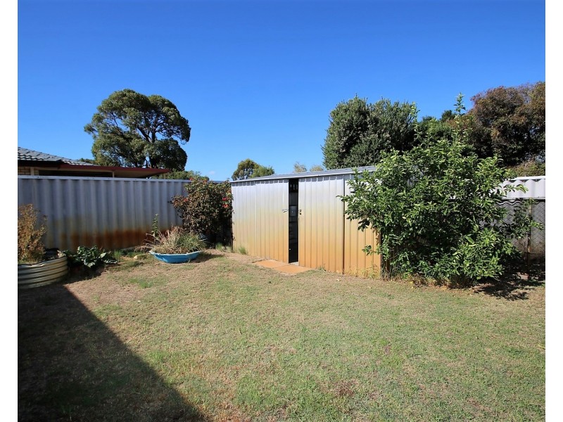 6   Chapple Drive, Australind WA 6233