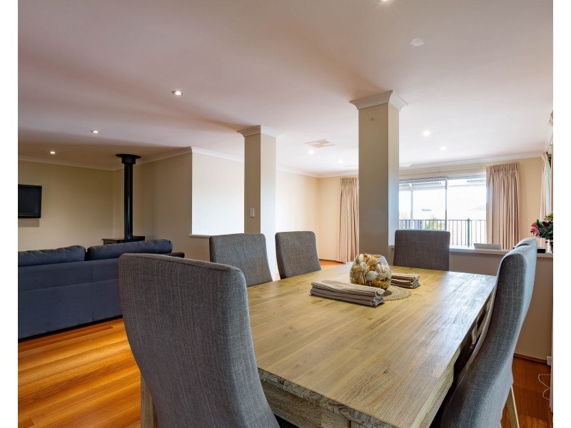 5 Claddagh Road, Australind WA 6233