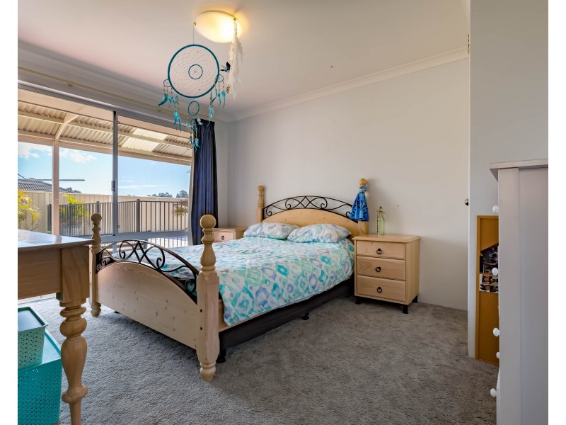 5 Claddagh Road, Australind WA 6233