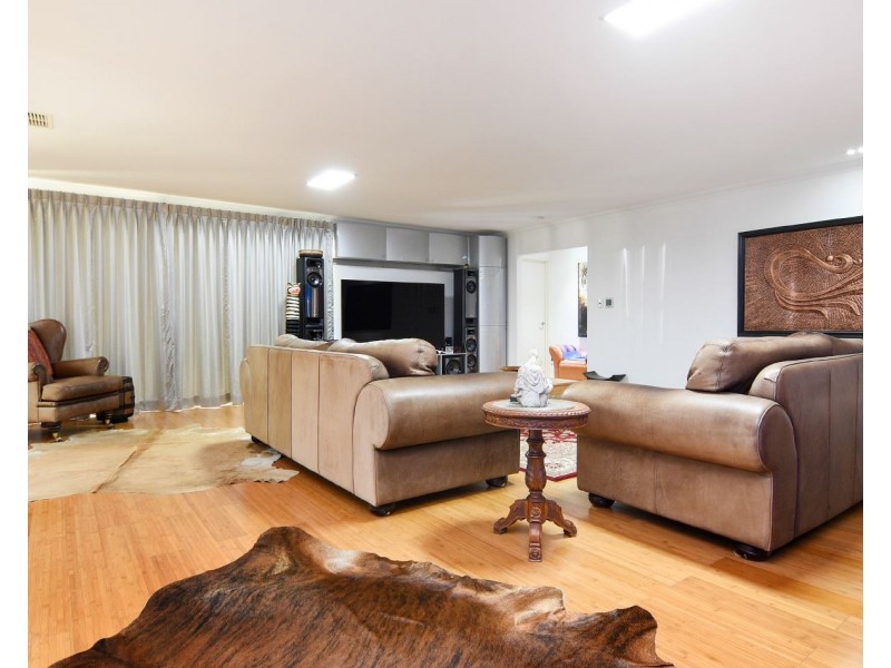 1 Advance Road, Dalyellup WA 6230