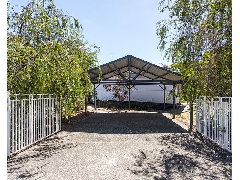 18 Bushell Street, Carey Park WA 6230