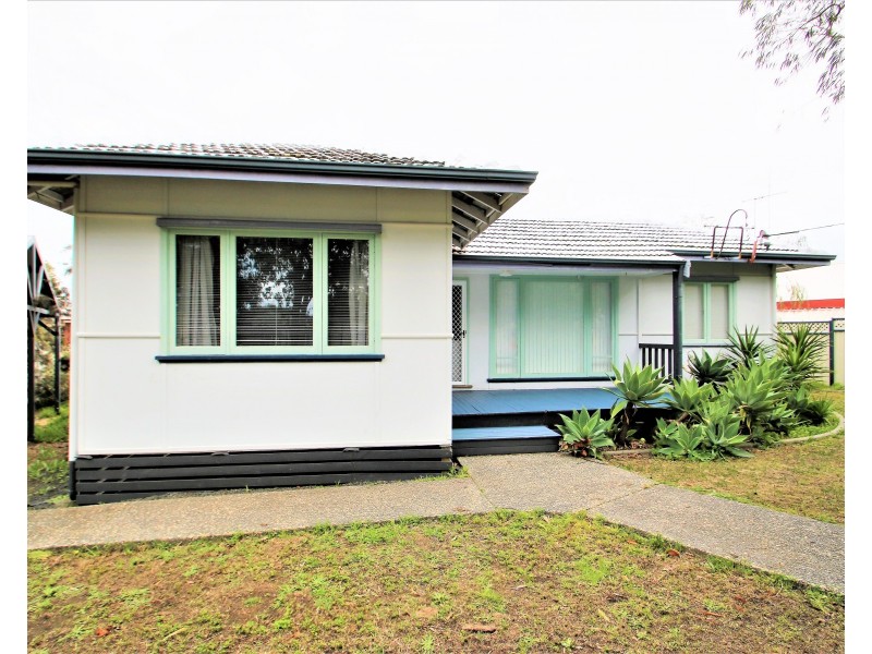 18 Bushell Street, Carey Park WA 6230