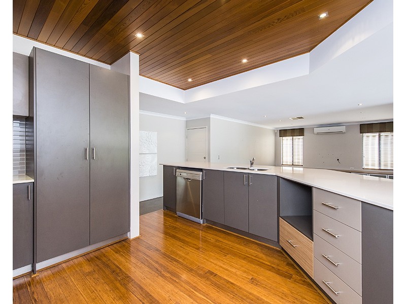 10 Millbridge Boulevard, Millbridge WA 6232