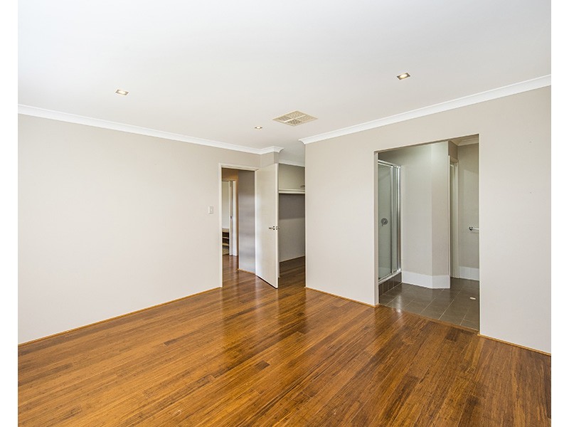 10 Millbridge Boulevard, Millbridge WA 6232