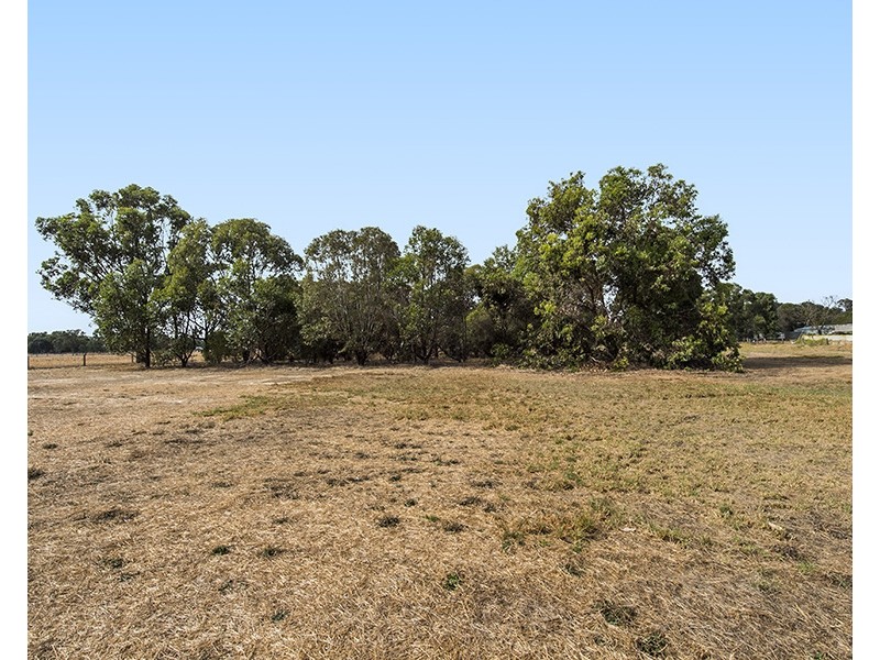 501 Meadow Lane, Dardanup West WA 6236
