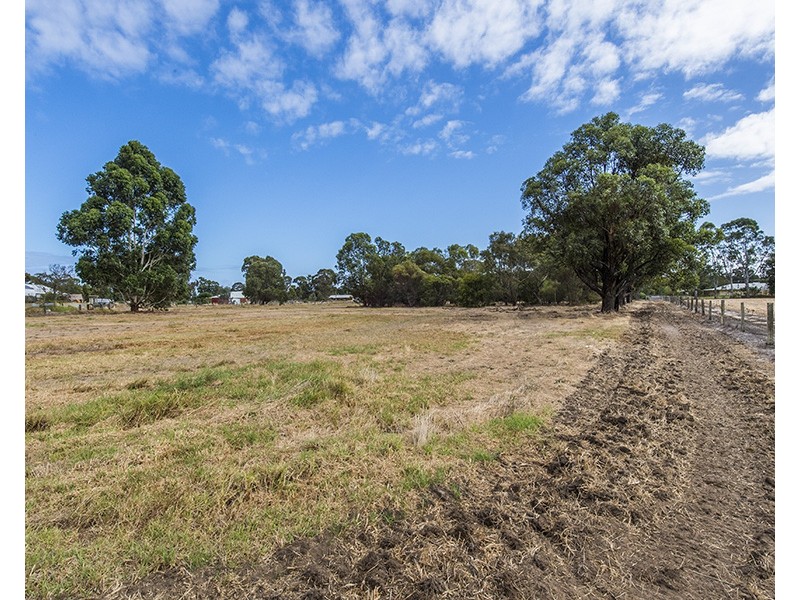 501 Meadow Lane, Dardanup West WA 6236