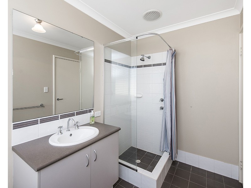 113 Leschenault Parade, Australind WA 6233