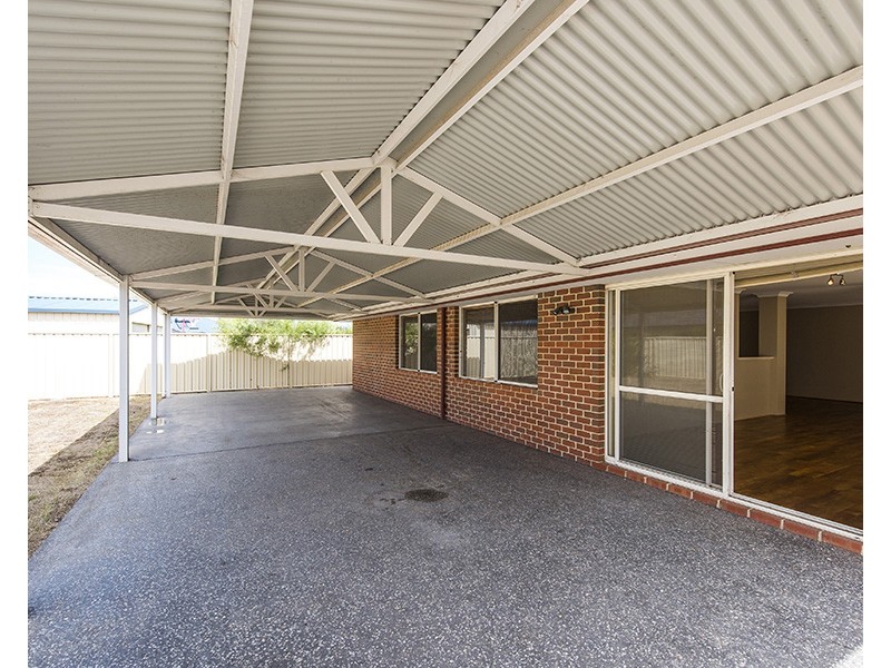113 Leschenault Parade, Australind WA 6233
