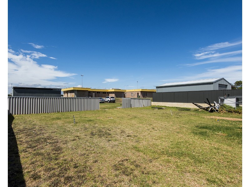 15 Albert Road, East Bunbury WA 6230
