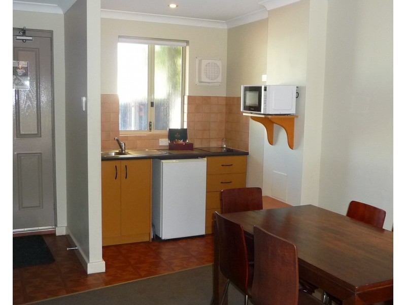 28/105 Old Coast Road, Pelican Point WA 6230