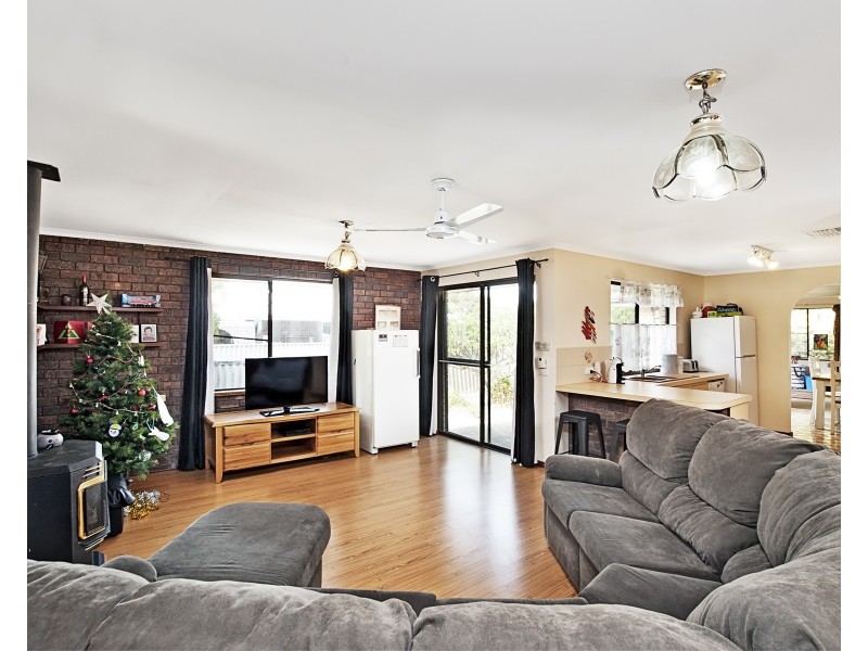 13 Forrest Road, Capel WA 6271