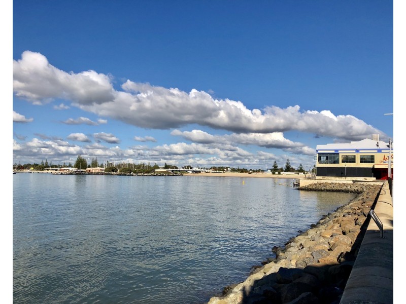 17/7 Jetty Road, Bunbury WA 6230
