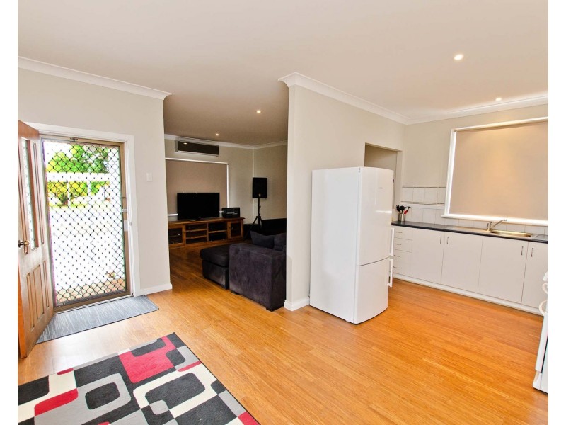 203A Clarke Street East, Carey Park WA 6230