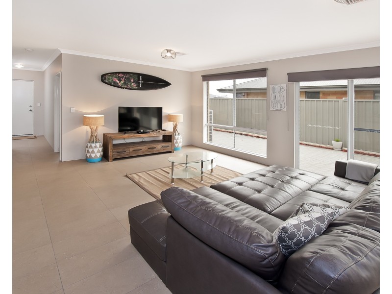 6 Gribble Circuit, Busselton WA 6280
