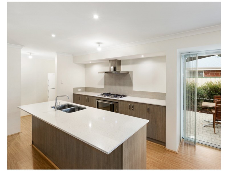 3 Billabong Street, Yalyalup WA 6280