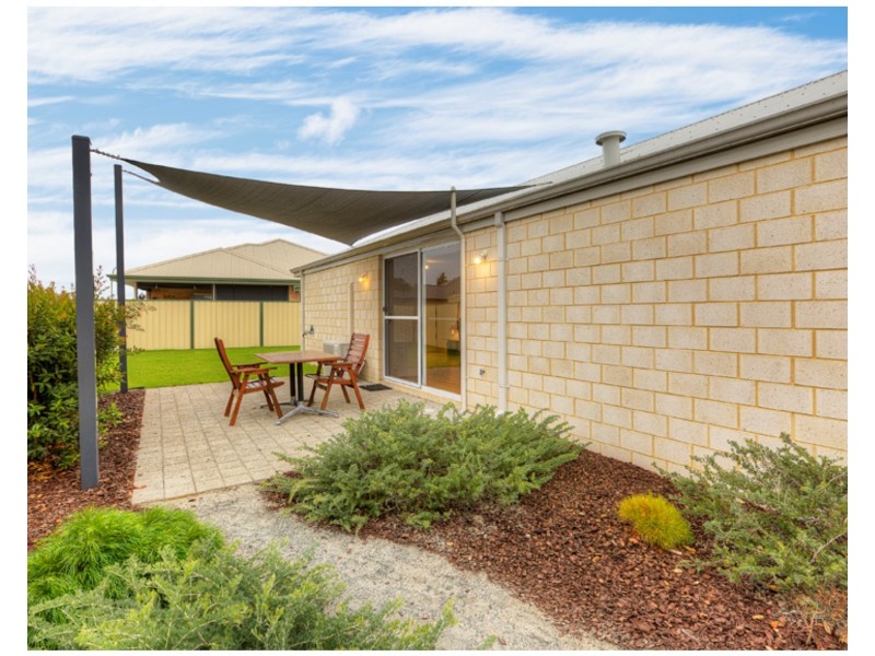 3 Billabong Street, Yalyalup WA 6280