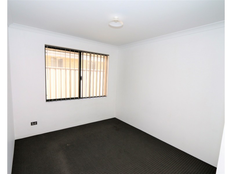8 Charoite Street, Australind WA 6233
