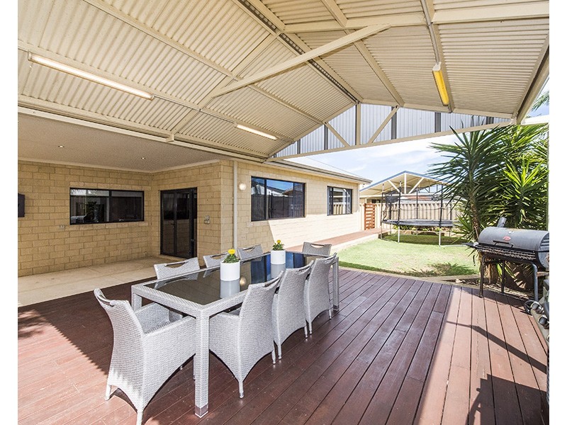 42 Chisholm Road, Dalyellup WA 6230