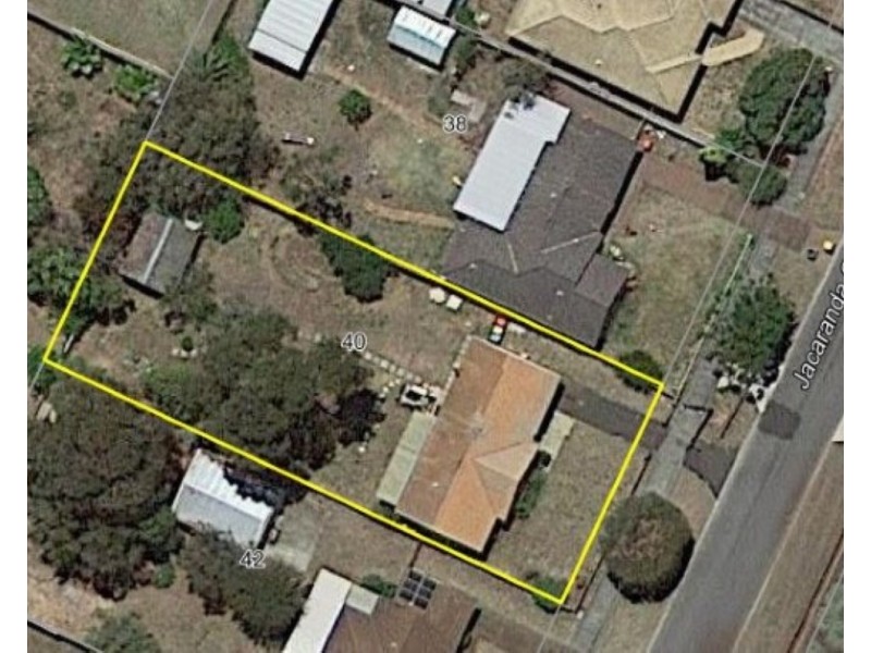 40 Jacaranda Crescent, Withers WA 6230