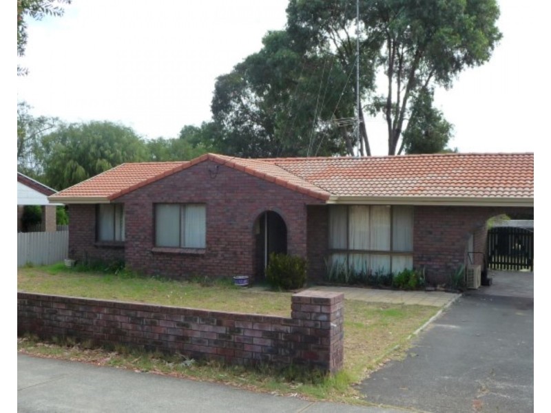 40 Jacaranda Crescent, Withers WA 6230