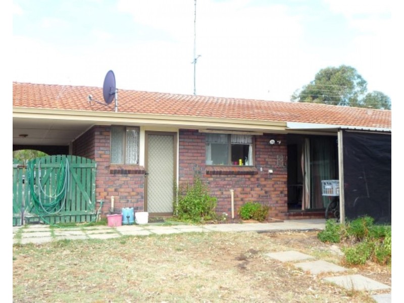 40 Jacaranda Crescent, Withers WA 6230