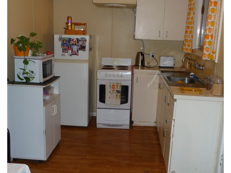 16E Stallard Place, Withers WA 6230