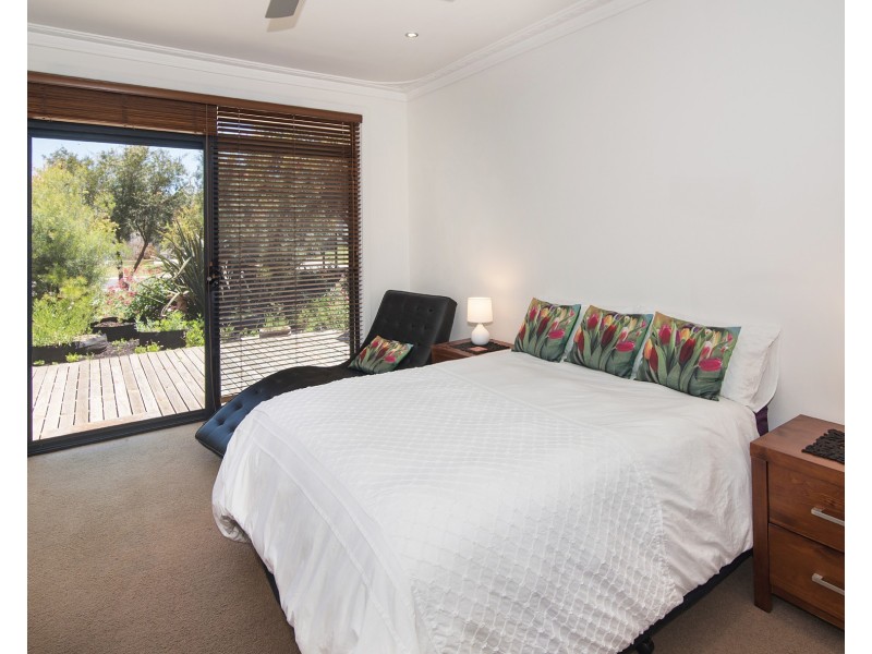 6 Moore Street, West Busselton WA 6280