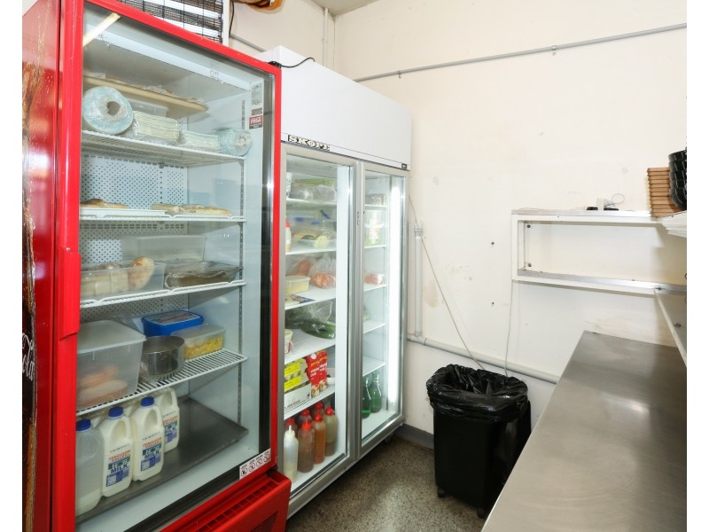 82 Uduc Road, Harvey WA 6220