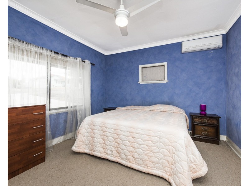 4 Deakin Street, Collie WA 6225