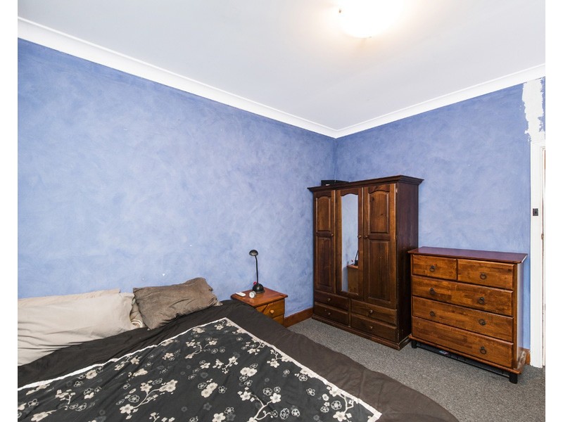 4 Deakin Street, Collie WA 6225