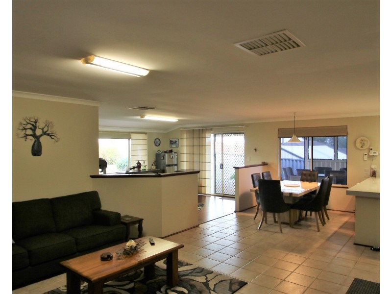 3 Holtzman Place, Bunbury WA 6230