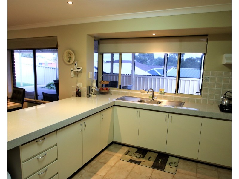 3 Holtzman Place, Bunbury WA 6230