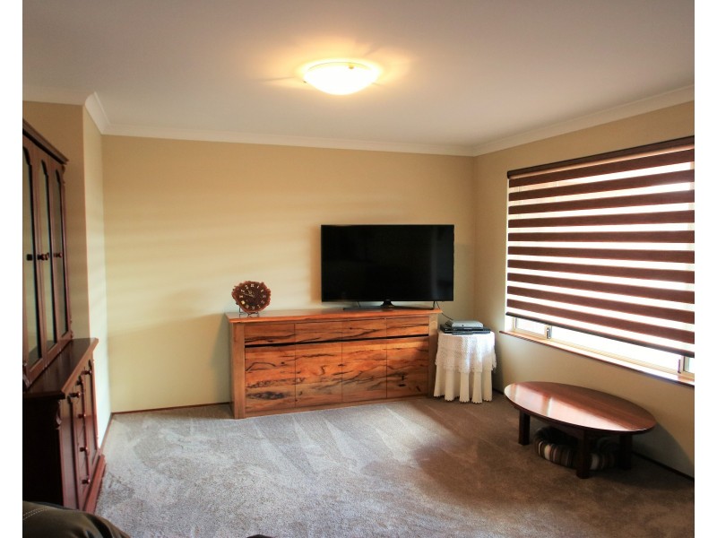 3 Holtzman Place, Bunbury WA 6230