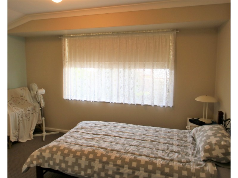 3 Holtzman Place, Bunbury WA 6230