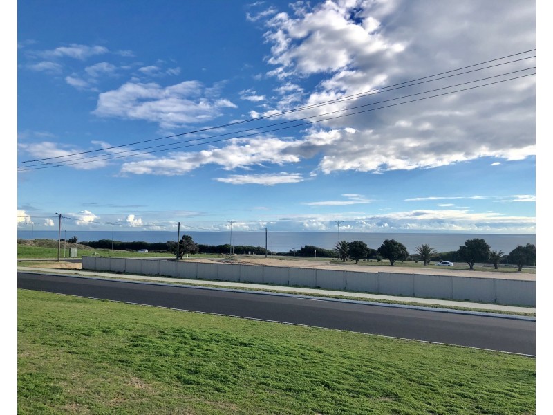 4/15 Upper Esplanade, Bunbury WA 6230