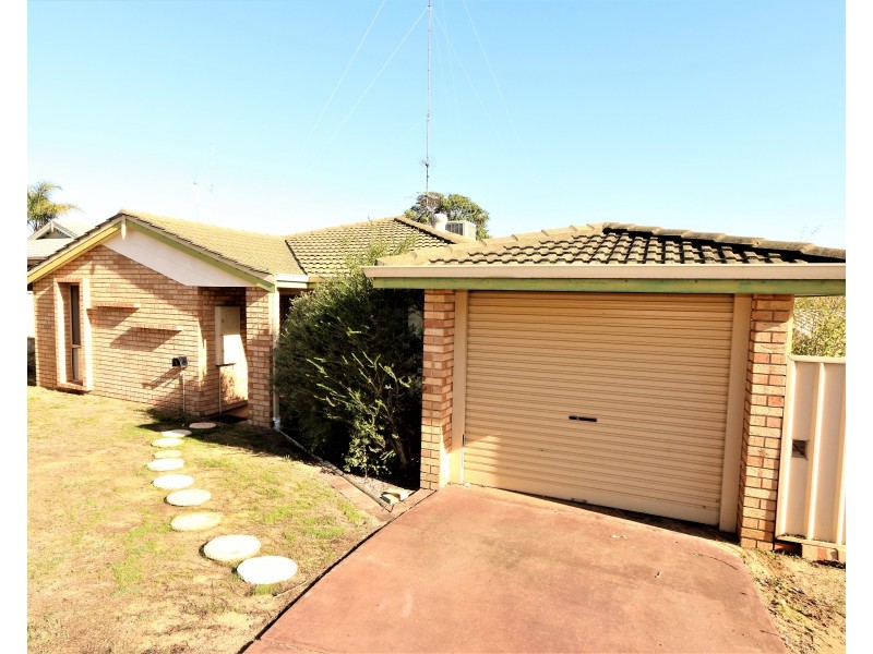 3A Palm Court, Eaton WA 6232