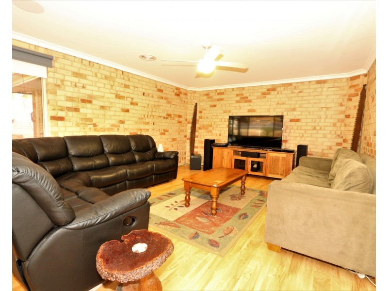 10 Silvergull Tce, Australind WA 6233