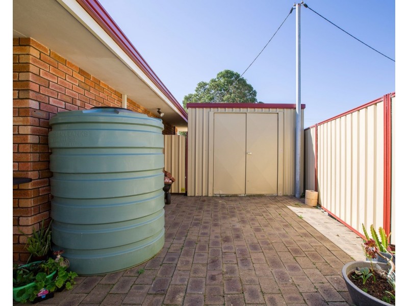 11 Parkfield Way, Australind WA 6233