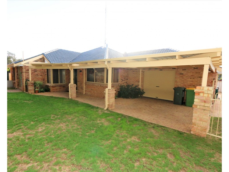 5 Mahogany Place, Eaton WA 6232