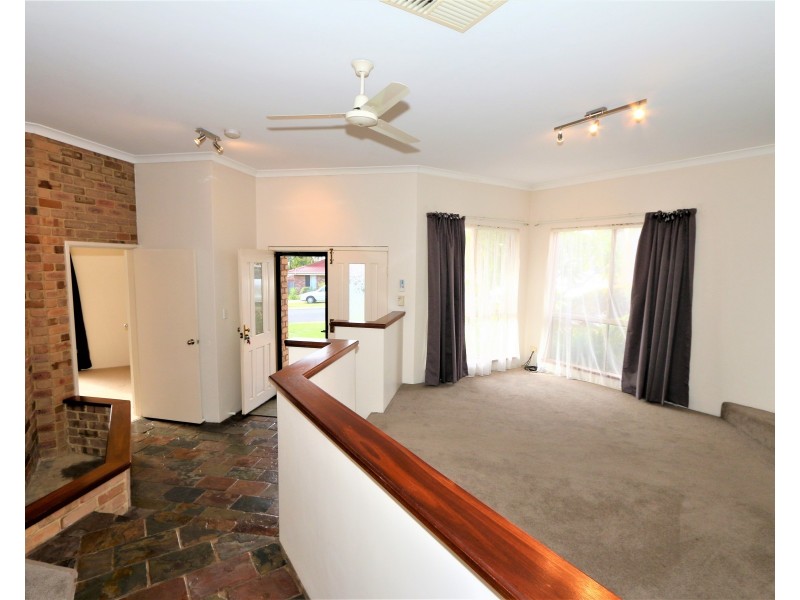 5 Mahogany Place, Eaton WA 6232