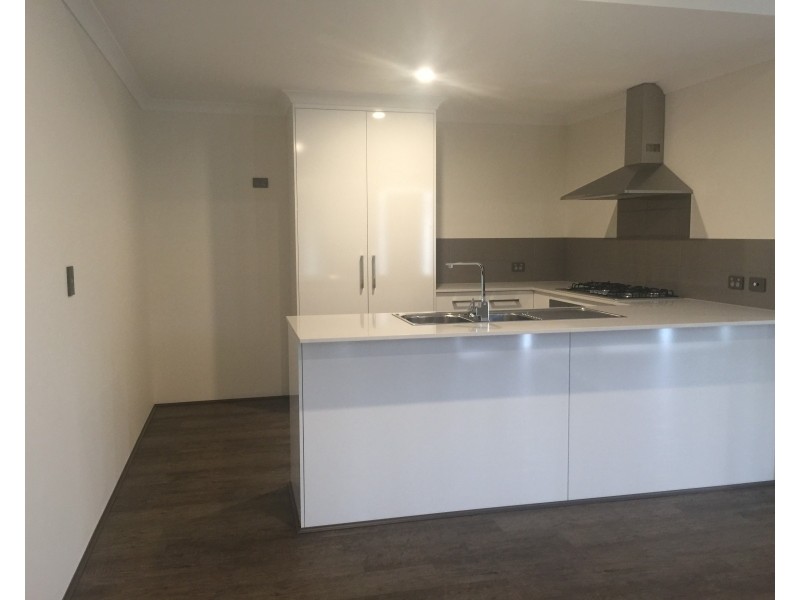 4/180 Duke Street, Busselton WA 6280