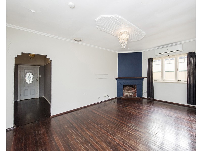 19A Russell Road, Burekup WA 6227