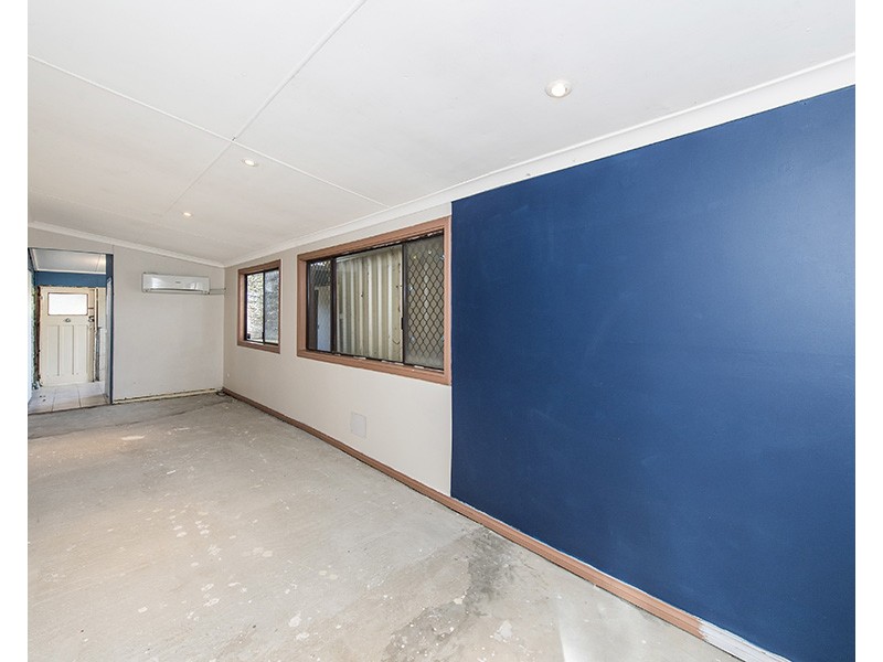 19A Russell Road, Burekup WA 6227