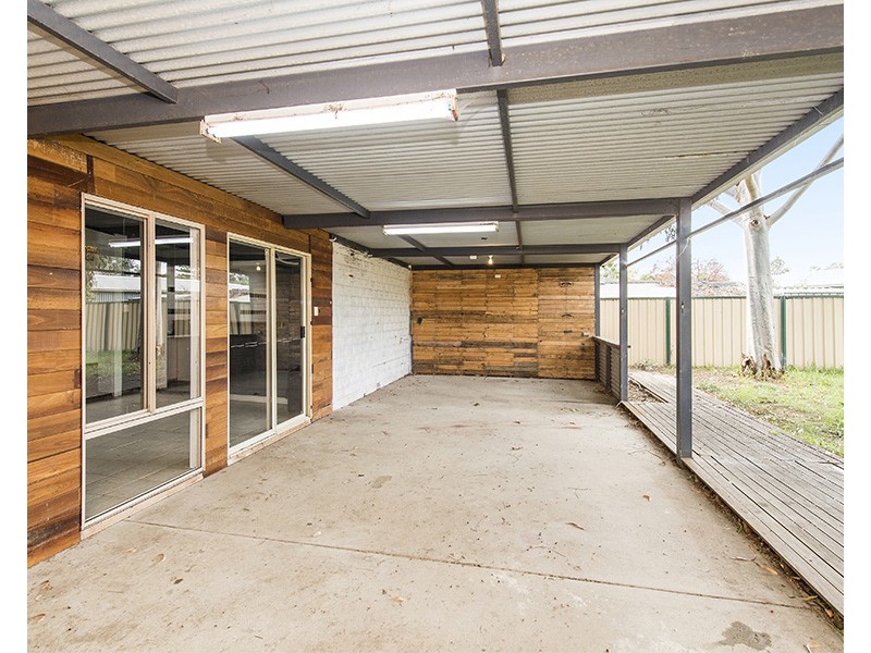 19A Russell Road, Burekup WA 6227