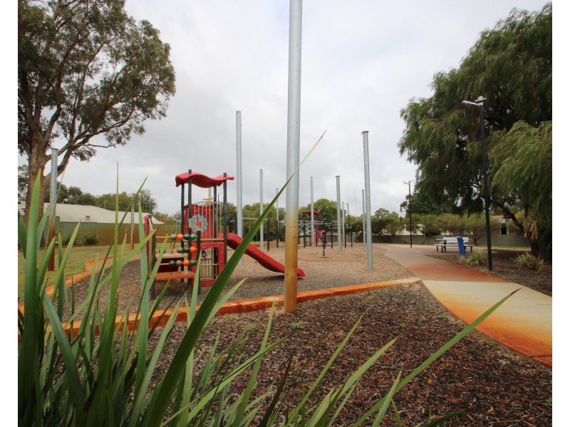 1C Jacaranda Crescent, Withers WA 6230