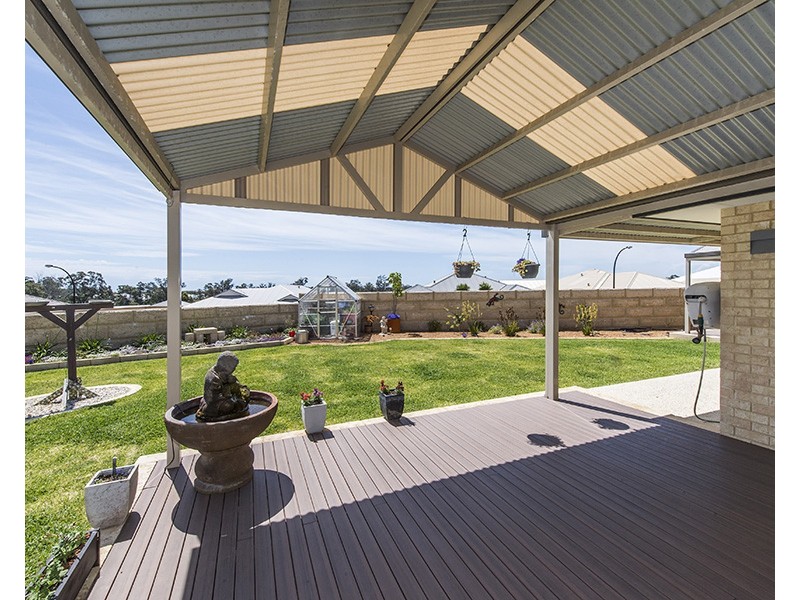 1 Sherwood Drive, Dalyellup WA 6230