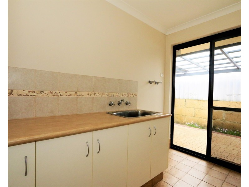 1 Sherwood Drive, Dalyellup WA 6230