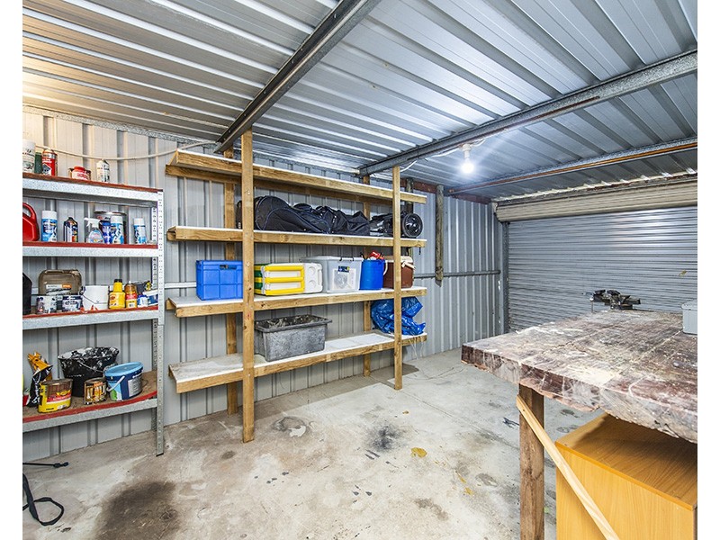 4 Tobin Place, Withers WA 6230