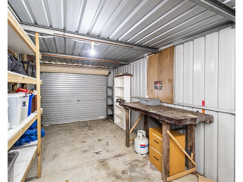 4 Tobin Place, Withers WA 6230