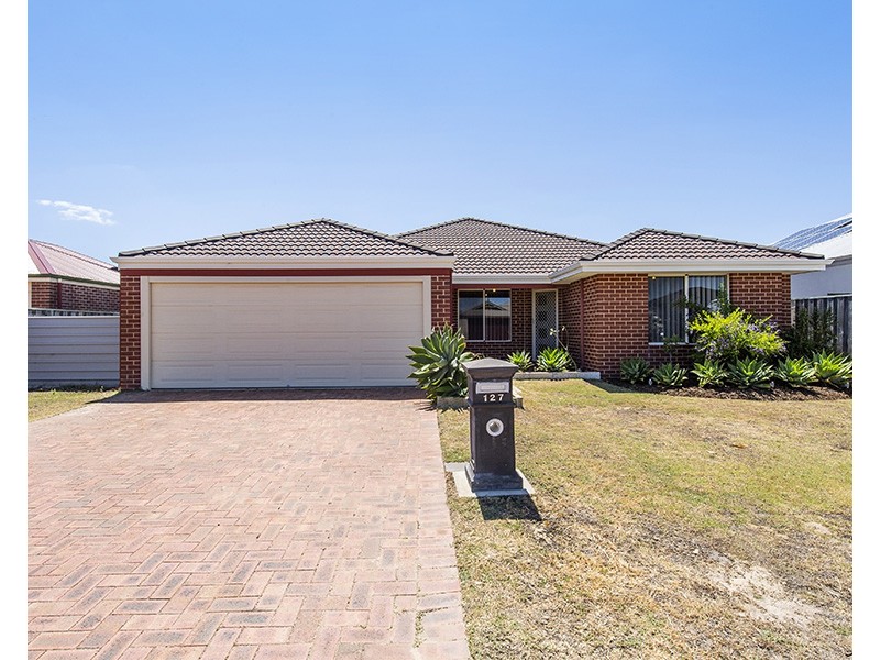 127 Macquarie Drive, Australind WA 6233